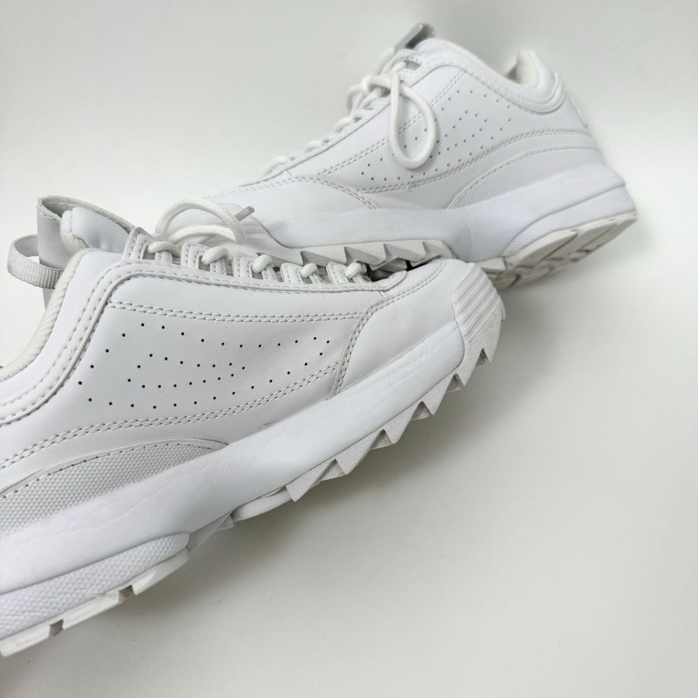 FILA Disruptor II Triple White Streetwear Sneakers FW02936-148 - Picture 4 of 7